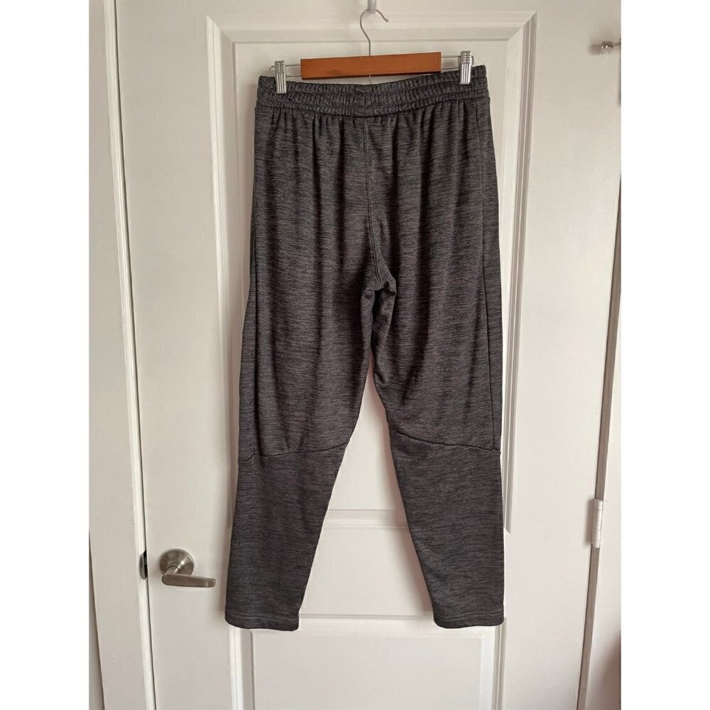 Joggers - Picture 2 of 3